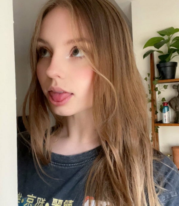 buybig679, 21 years old from United States