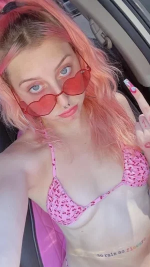 Caitlinambrose012's Profile Photo