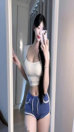 cherryblossomx, 24 years old from United States