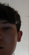 chris_red6856