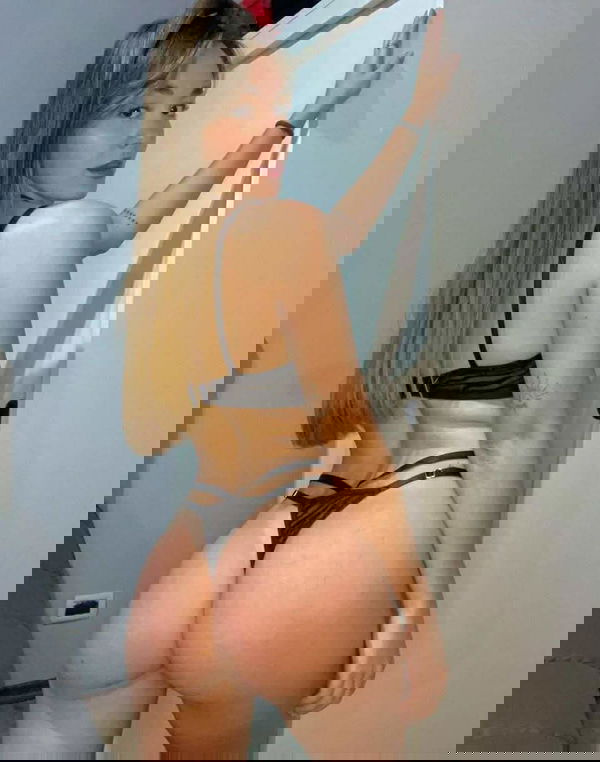 cicike4952, 20 years old from United States