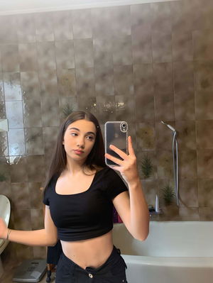 cikapis231's Profile Photo