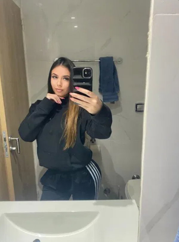 cokzanee's Cover Photo