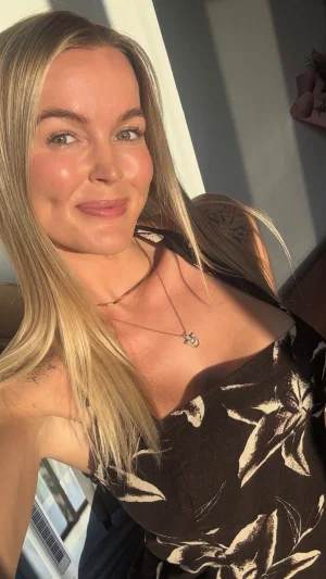 crystalmera90's Profile Photo