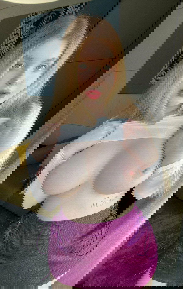 cuteb4545, 22 years old from United States