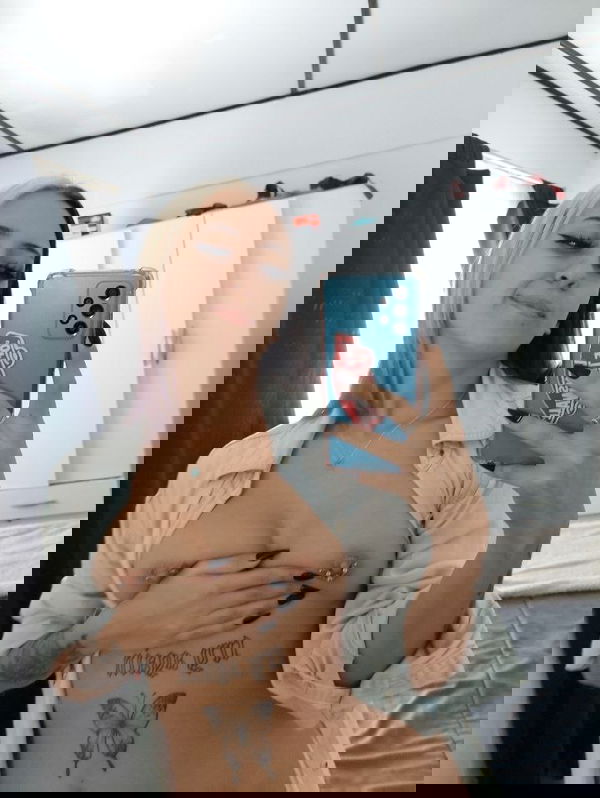 cxvyczo, 20 years old from United States