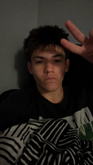 damon4965, 18 years old from United States