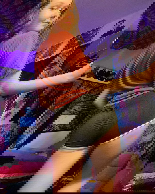 danygg, 19 years old from United States