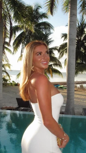 delilah-celeste463, 20 years old from United States