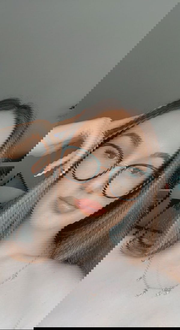 destiny_9093, 20 years old from United States