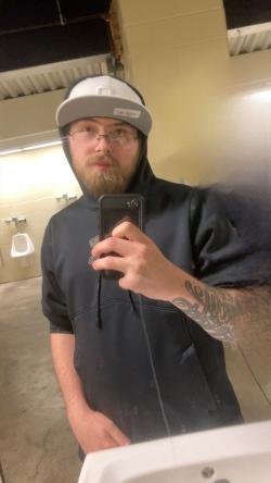 devon21, 23 years old from United States