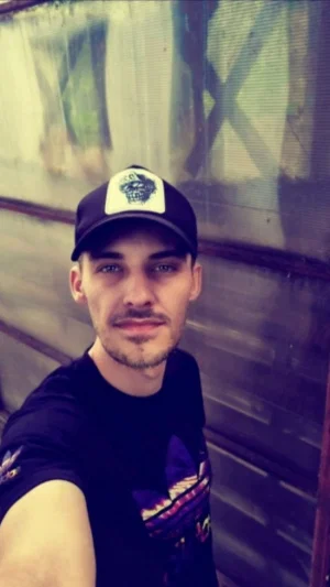 dragosaly903's Profile Photo