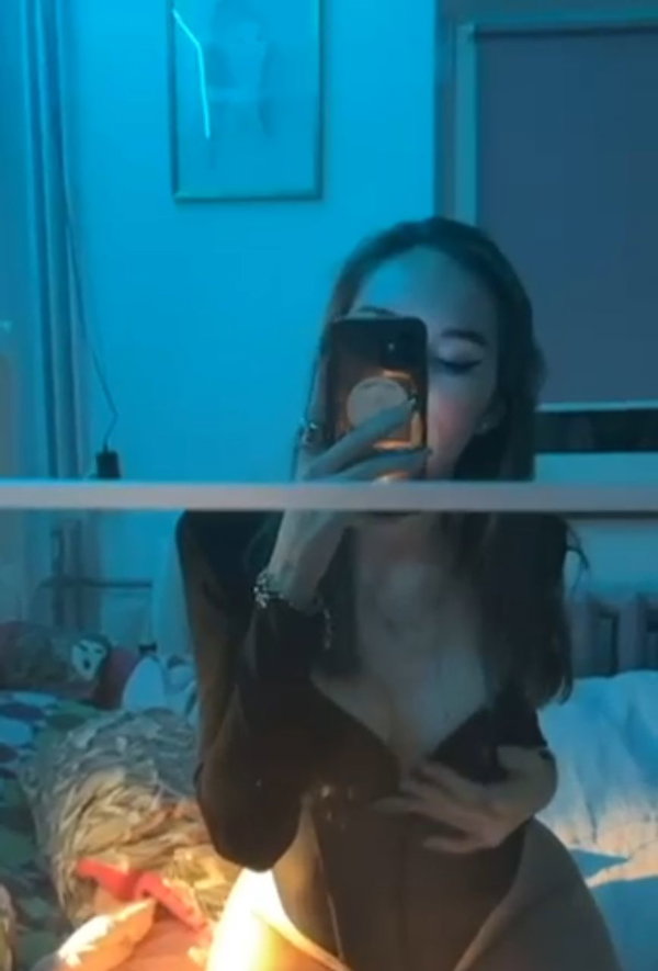 elizabethjetty876, 20 years old from United States