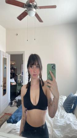 ellie464, 23 years old from United States