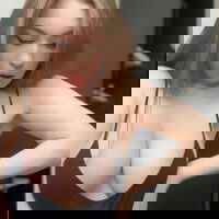 emily, 22 years old from United States