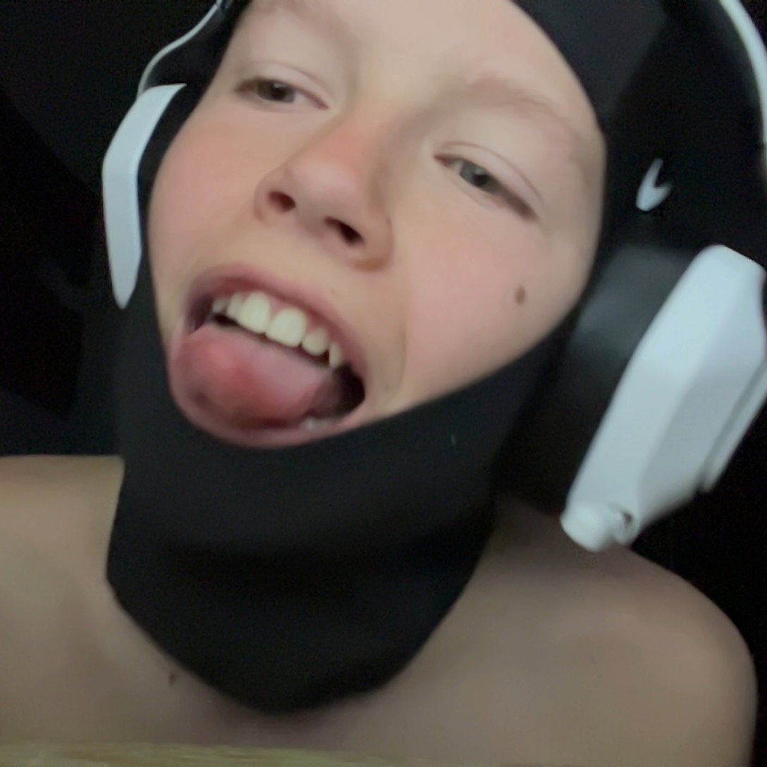 espadaadrian368's Profile Photo