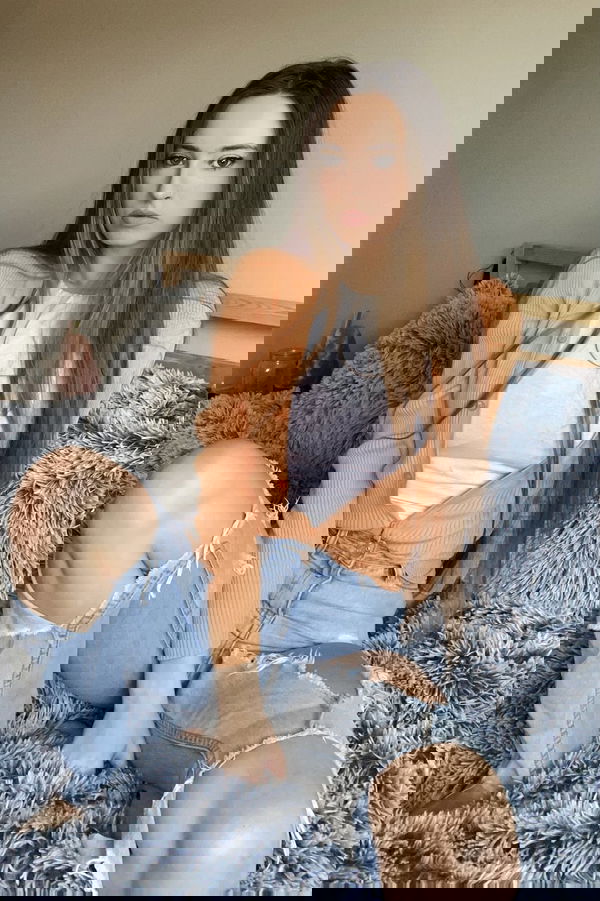 eylvvcvd, 23 years old from Canada