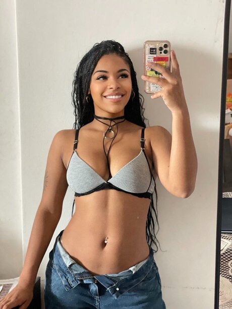 femapiy123's Profile Photo