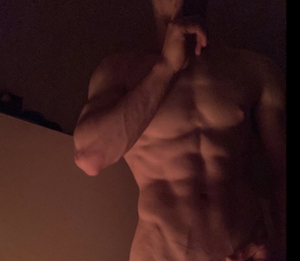 frombelow69, 25 years old from Canada
