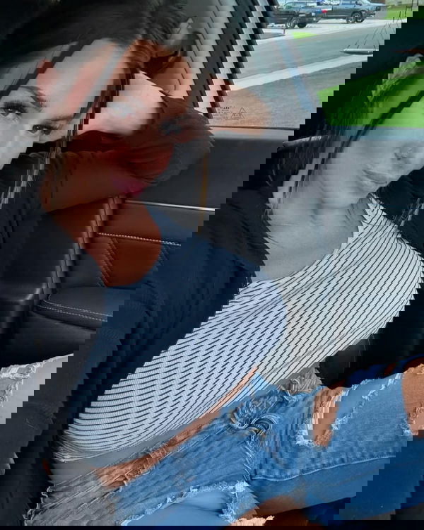 fuweci, 22 years old from United States