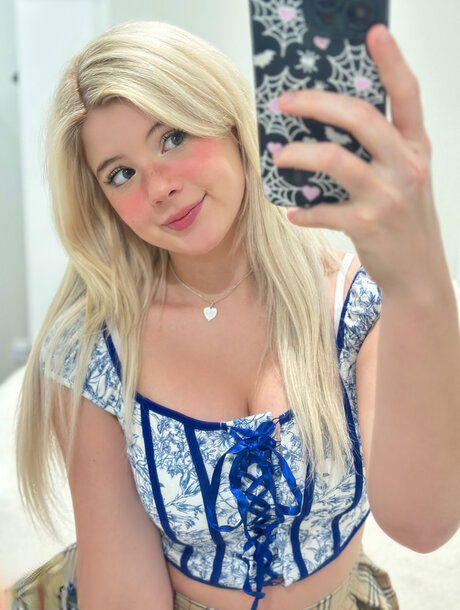 ganimi6083, 23 years old from United Kingdom