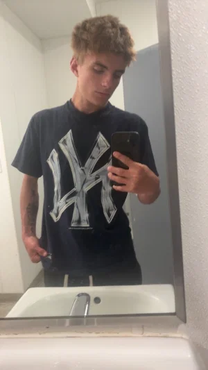 gavinboisclair170, 19 years old from United States