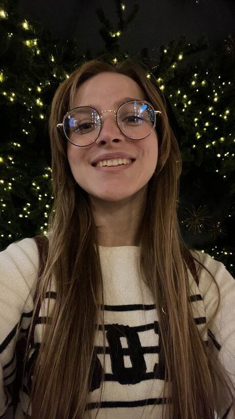 gihixi1726, 21 years old from United States