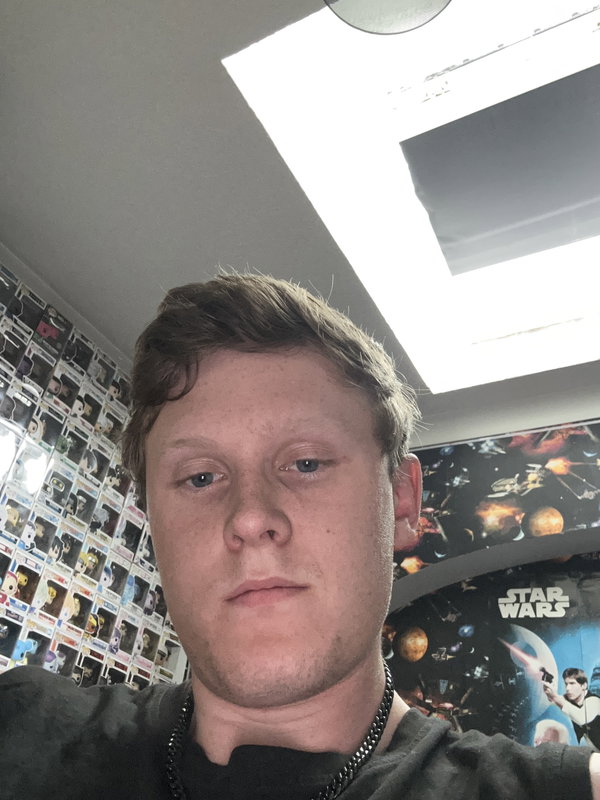 hazzaboi685, 21 years old from United Kingdom
