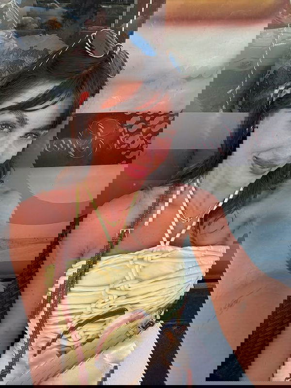 hiyeb94888, 22 years old from United Kingdom