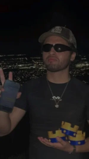 hornyjulian's Profile Photo