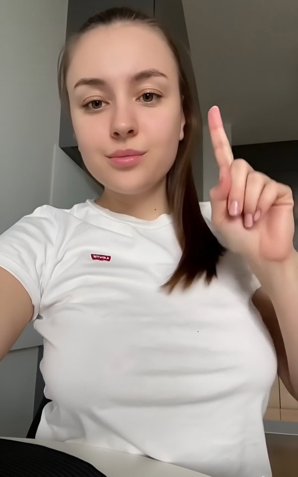 inknowgum, 22 years old from United States