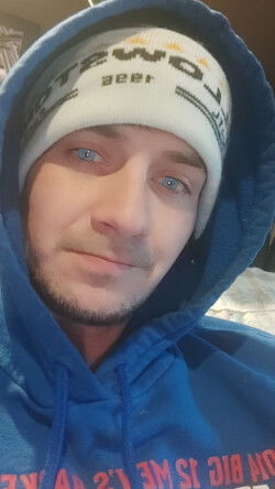 iwannaeatur's Profile Photo