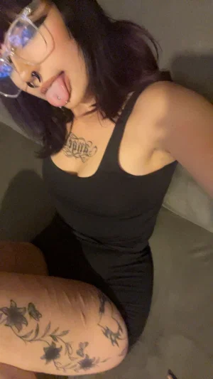 jadebunny420, 19 years old from United Kingdom