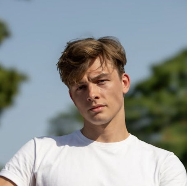 james13025, 19 years old from Germany