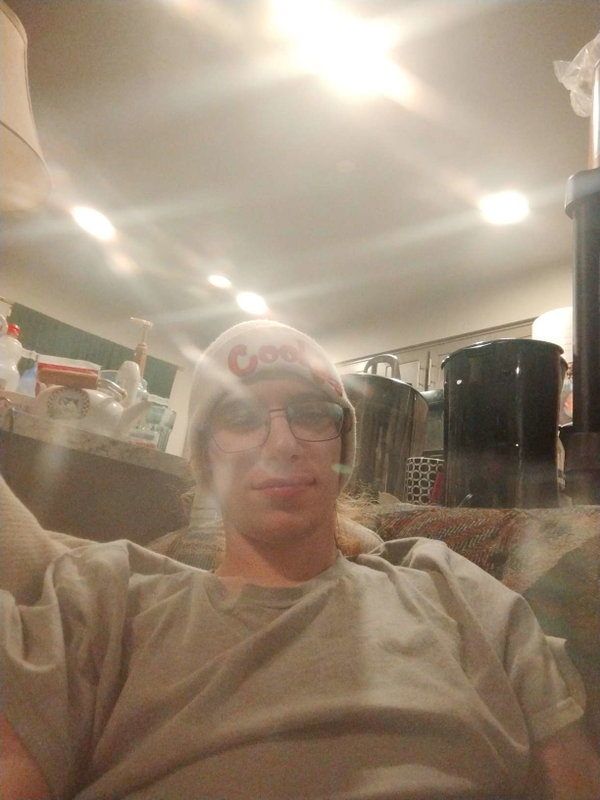 jef23776, 19 years old from United States