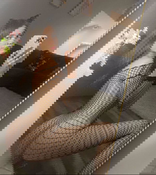 jennylaura126707, 27 years old from United Kingdom