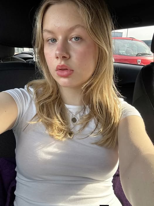jikigak571, 21 years old from Canada