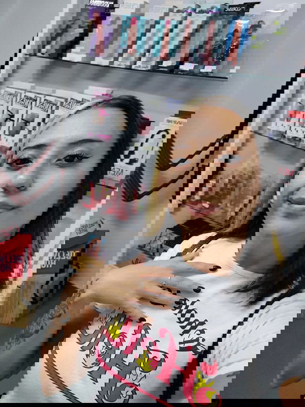 jinan38686, 20 years old from United Kingdom