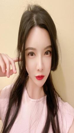 joannaslut, 26 years old from United States