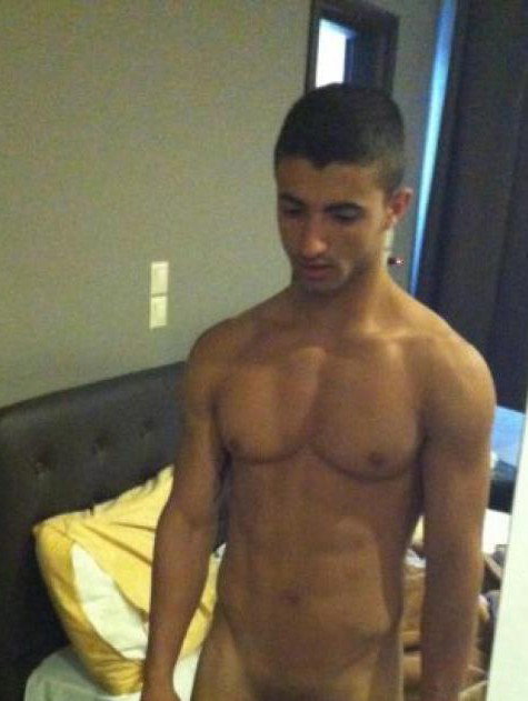 joe232232423322, 18 years old from Germany