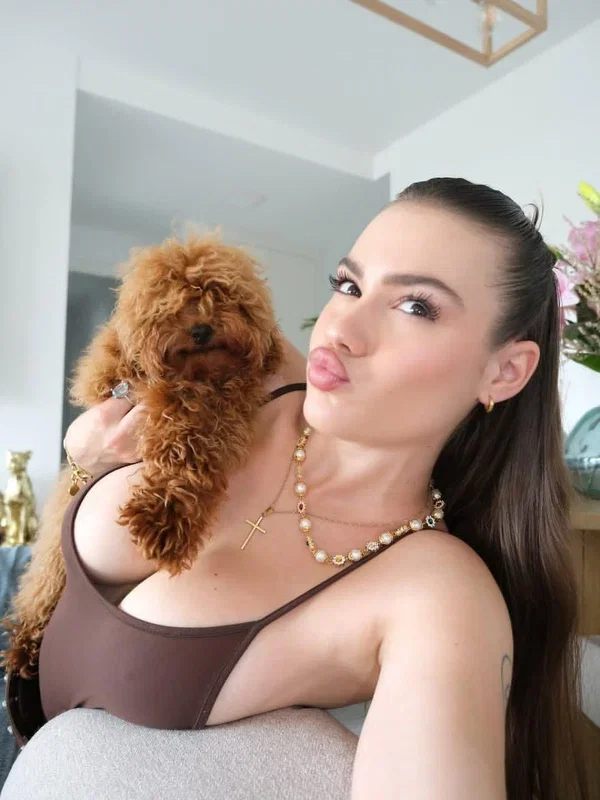 jofev72253, 21 years old from Canada