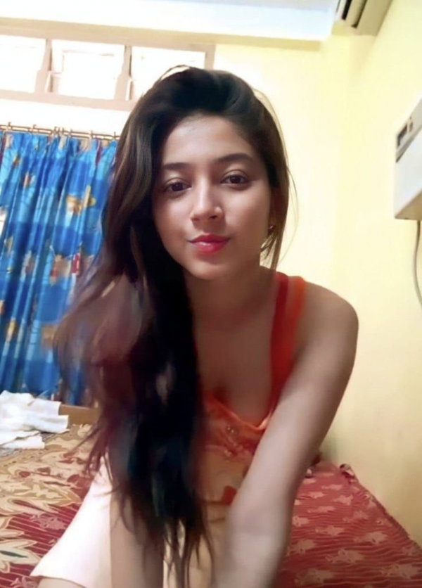 kcffgiuoc9, 20 years old from India