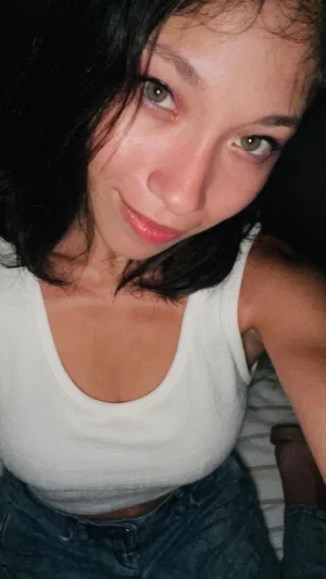 kellymonie9's Profile Photo