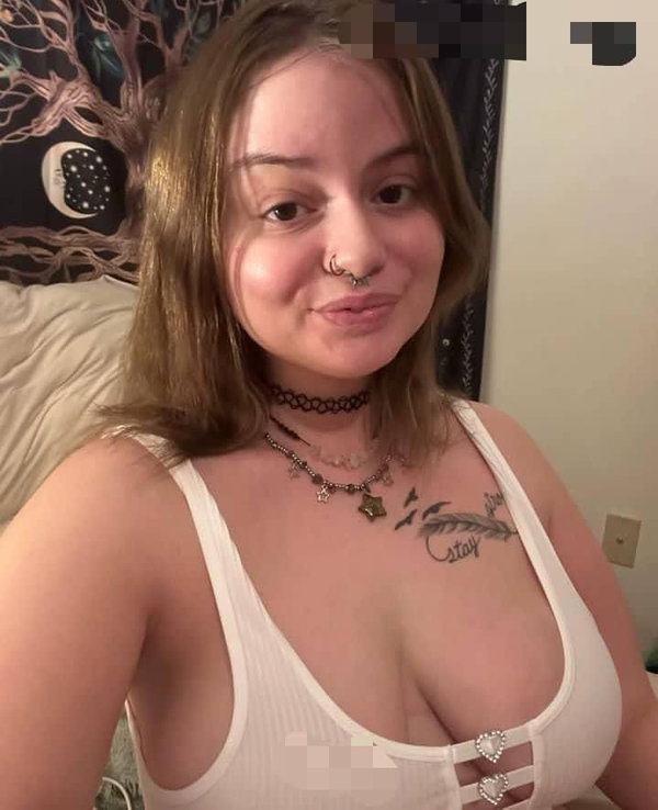 kinslee4578, 24 years old from United Kingdom