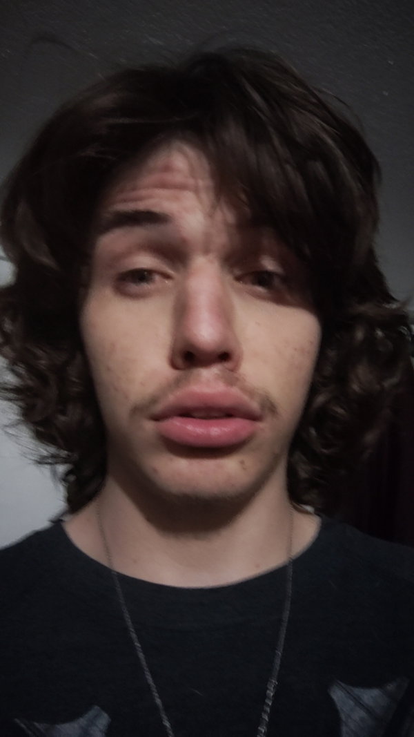 krisyousiono, 18 years old from United States