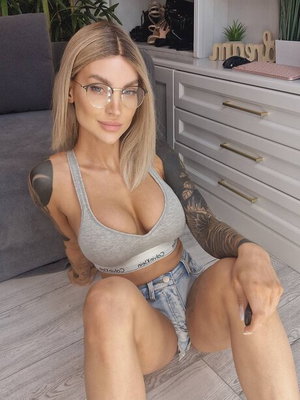 ladihi7704's Profile Photo