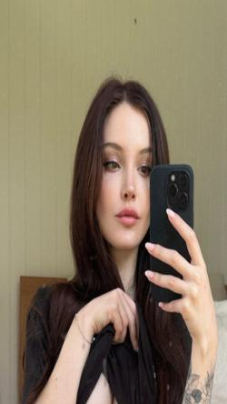 lenaq54, 20 years old from United States