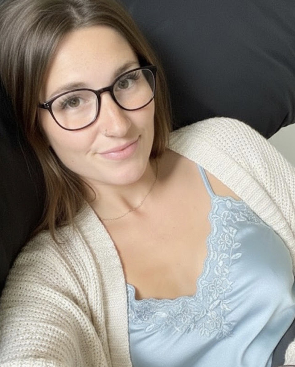 liasfalasndfalasnd's Profile Photo