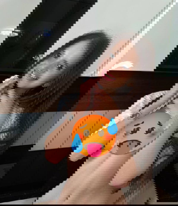 lisazzzh6, 23 years old from United States