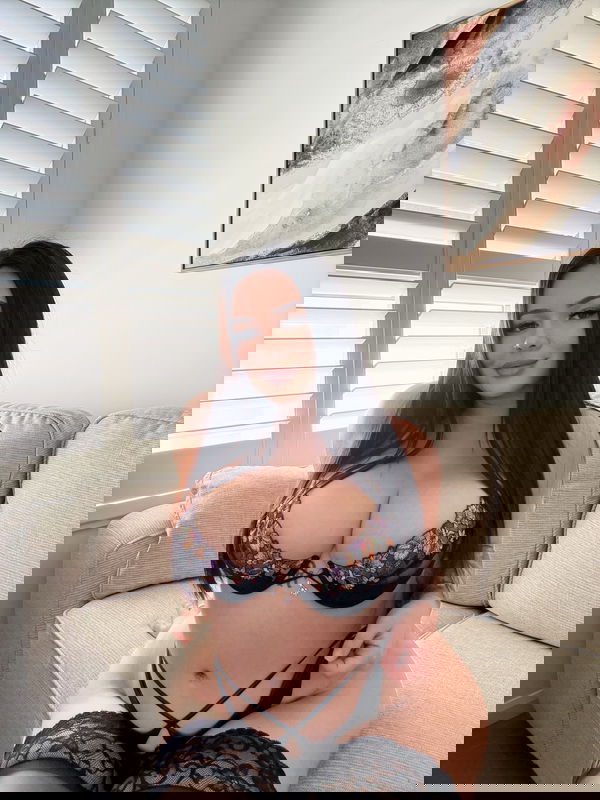 lizizuhu, 22 years old from United States